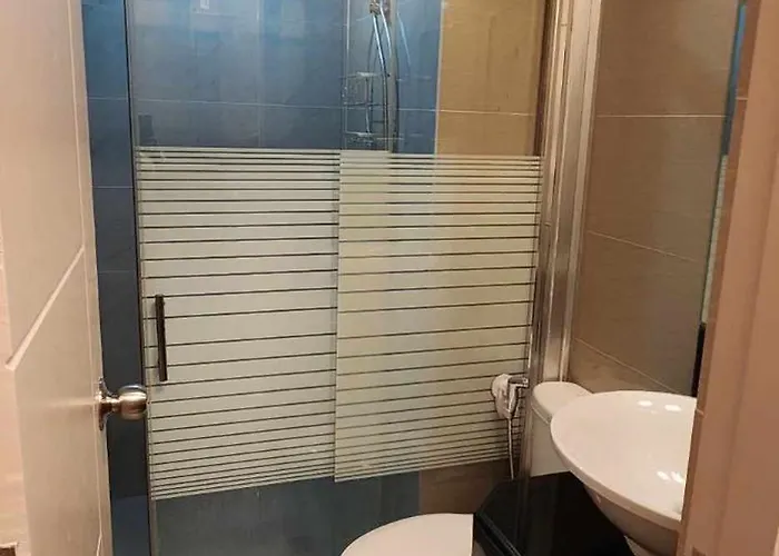 1 Bed - Sleeps 7 - Pool & Wifi Apartamento Manila