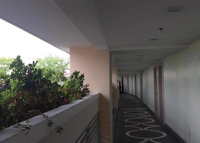 1 Bed - Sleeps 7 - Pool & Wifi Apartamento