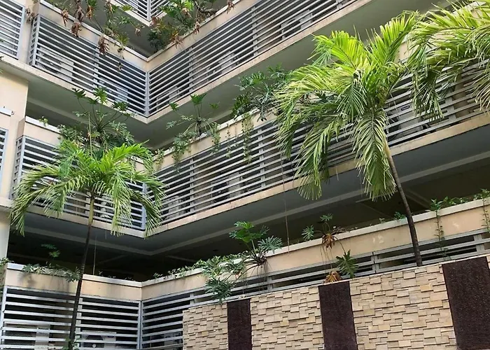 1 Bed - Sleeps 7 - Pool & Wifi Apartamento